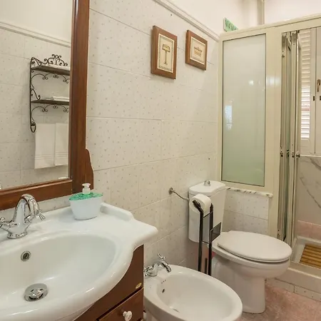 Maniace Sea View Apartment By Ortigia Apartments Syracuse Esterno foto